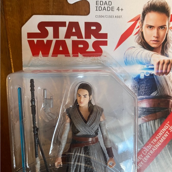 Star Wars Rey Force Link Action
Figure, NIB - Picture 2 of 4